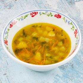 Куриный суп с булгуром и шпинатом (ПОНЕДЕЛЬНИК)